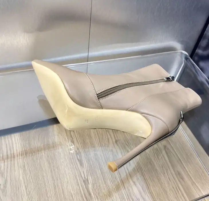 hype Christian Dior High Heels