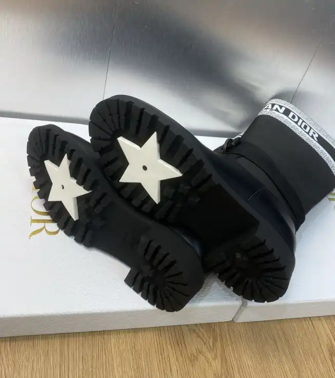 hype Christian Dior Boots