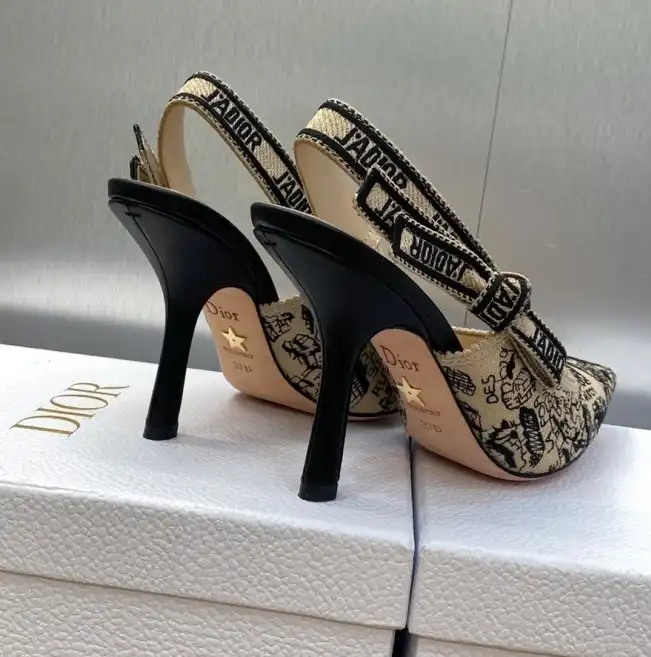 hype Christian Dior High Heels