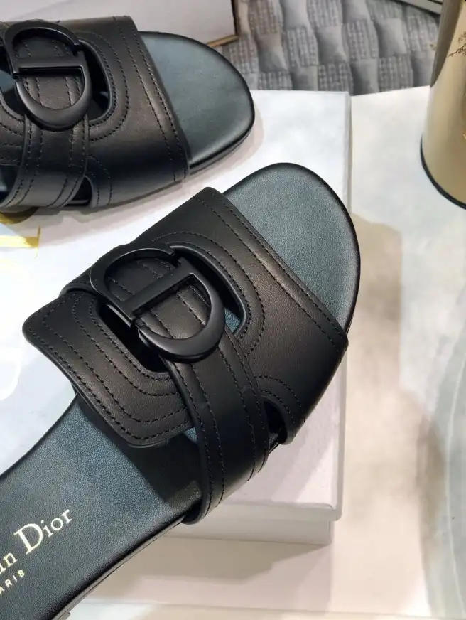 hype Christian Dior Slippers