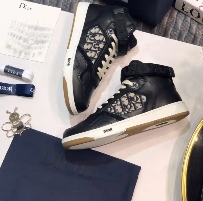 hype Christian Dior Casual Shoes