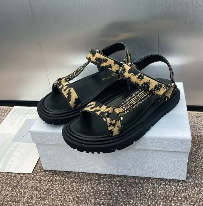 hype Christian Dior Sandals