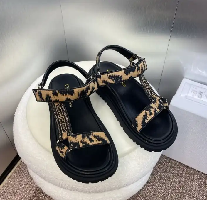 hype Christian Dior Sandals