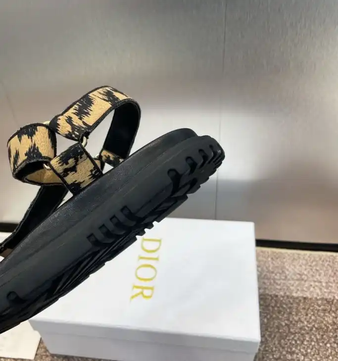 hype Christian Dior Sandals