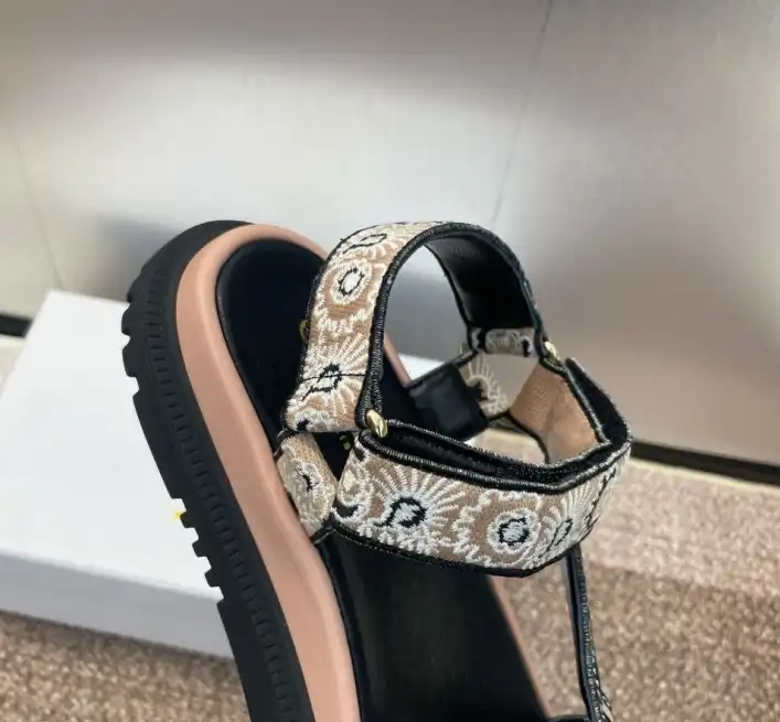 hype Christian Dior Sandals