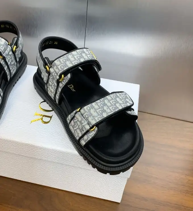 hype Christian Dior Sandals