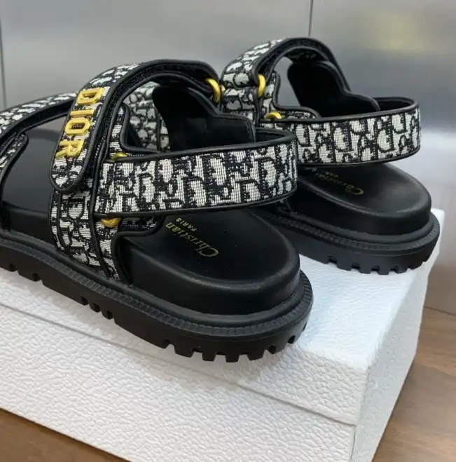 hype Christian Dior Sandals