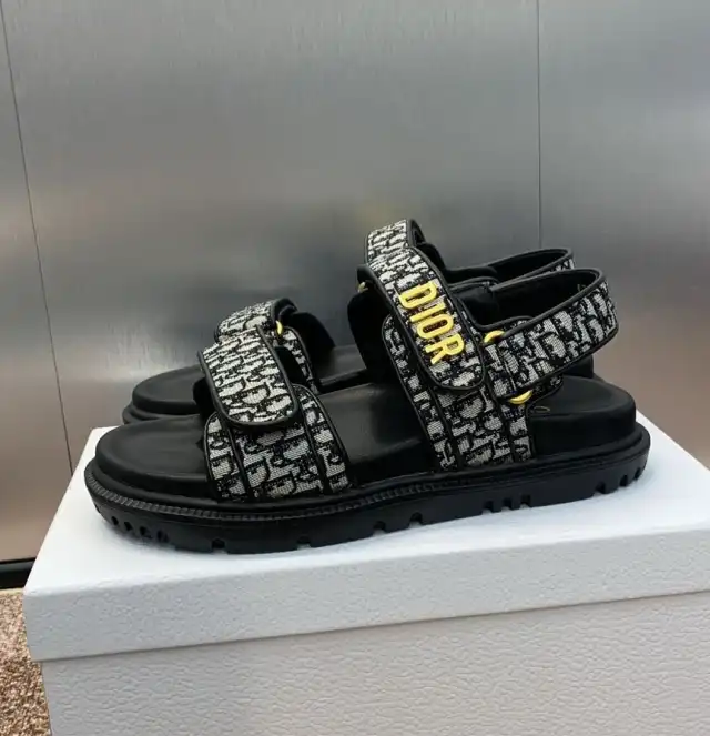 hype Christian Dior Sandals