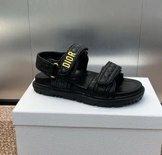 hype Christian Dior Sandals