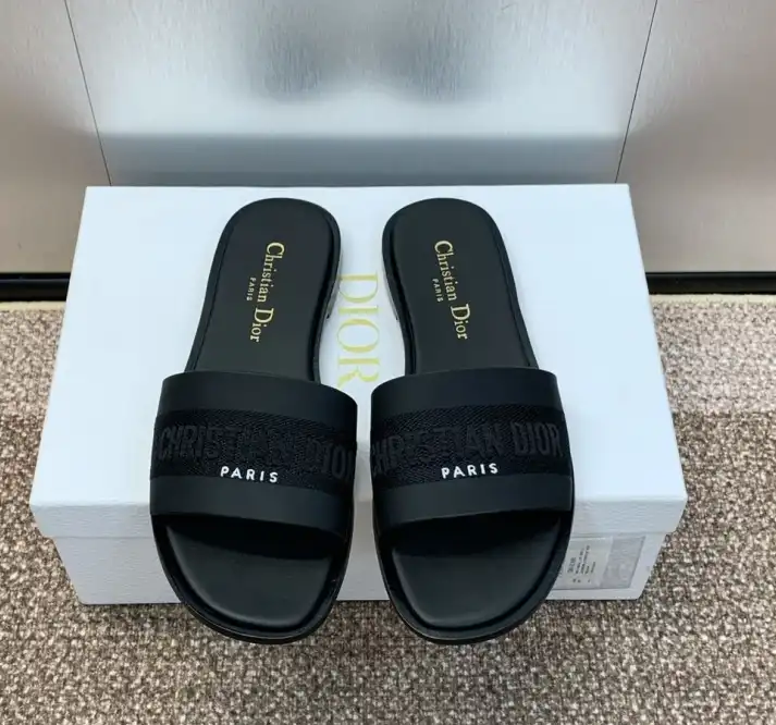 hype Christian Dior Slippers