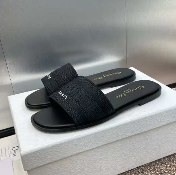 hype Christian Dior Slippers