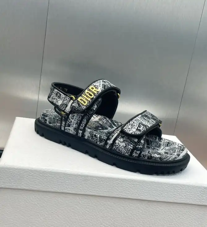 hype Christian Dior Sandals