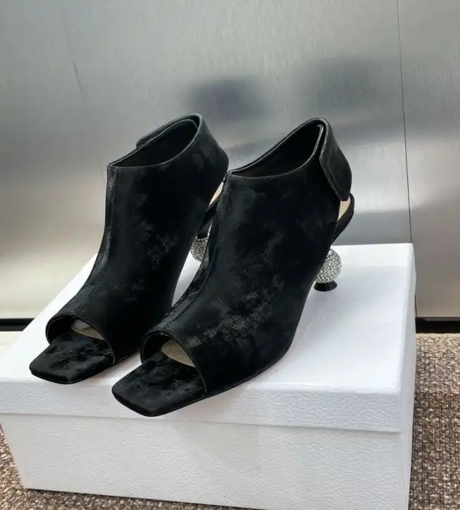 hype Christian Dior High Heels