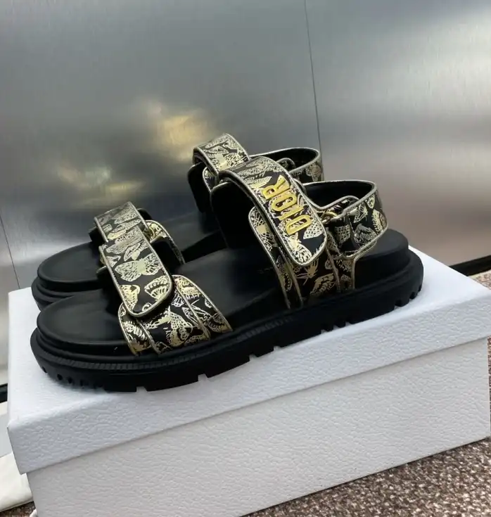 hype Christian Dior Sandals