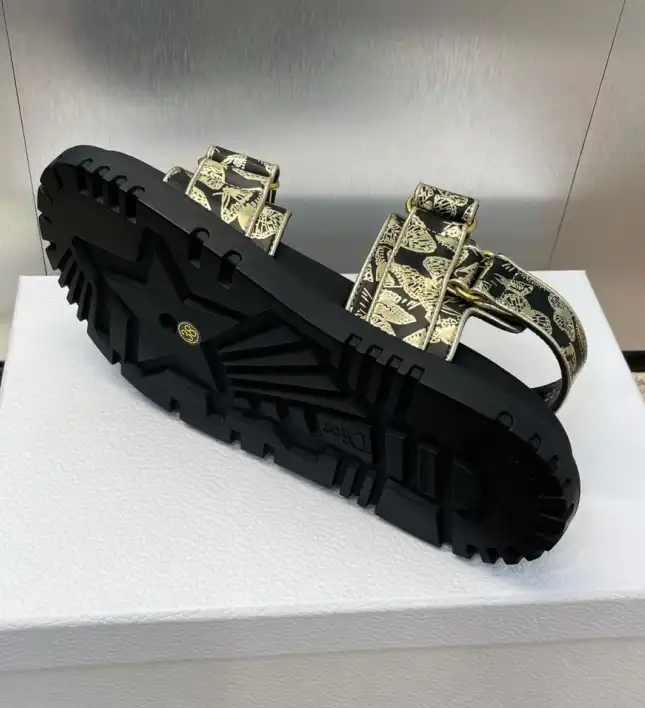 hype Christian Dior Sandals