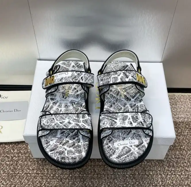 hype Christian Dior Sandals