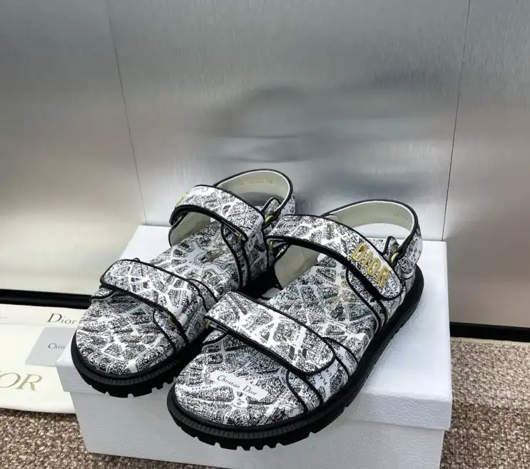 hype Christian Dior Sandals