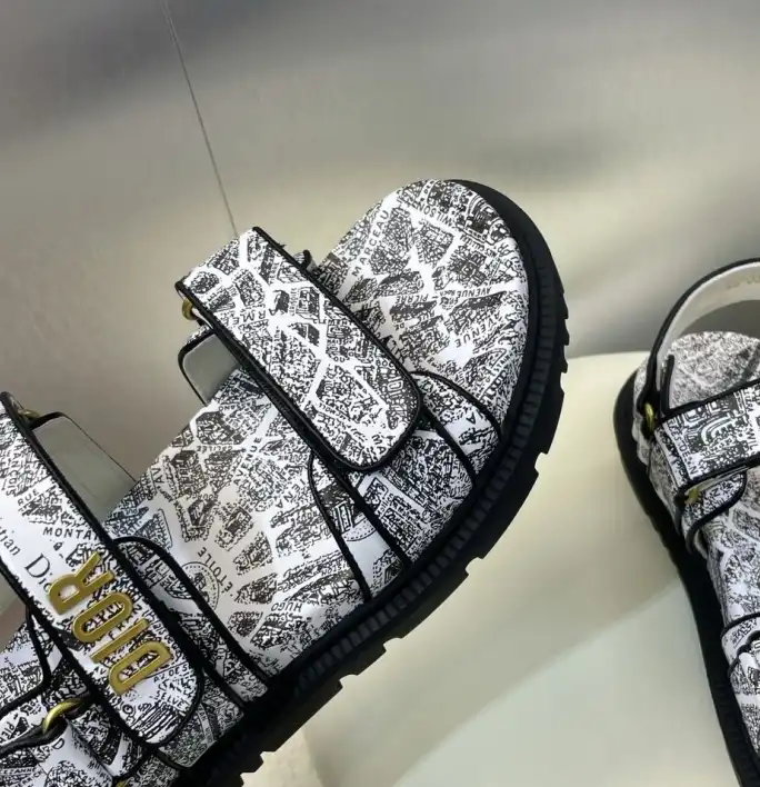 hype Christian Dior Sandals