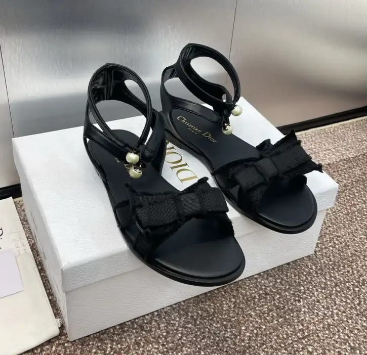 hype Christian Dior Sandals