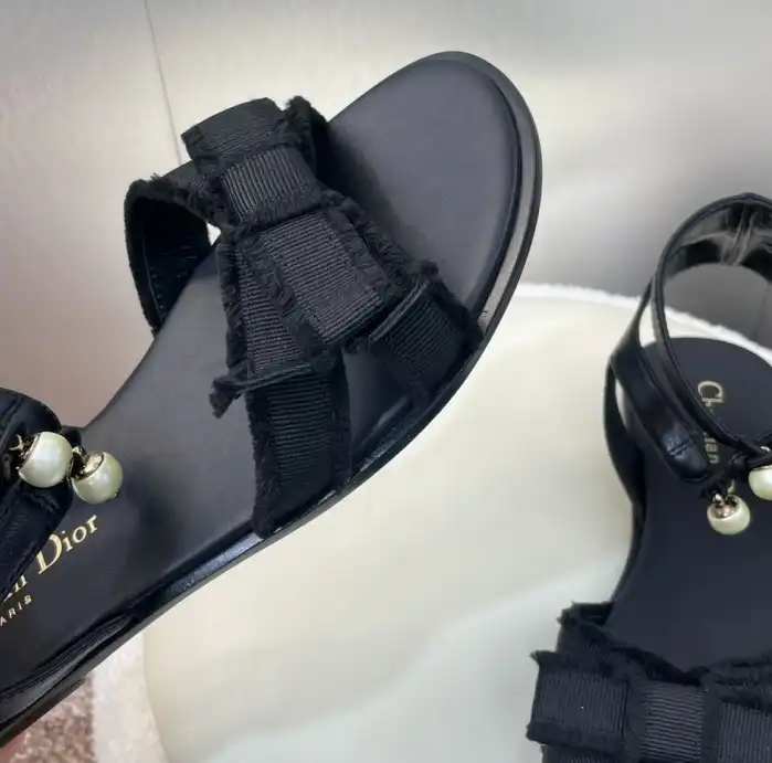 hype Christian Dior Sandals