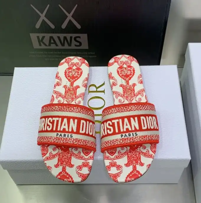 hype Christian Dior Slippers