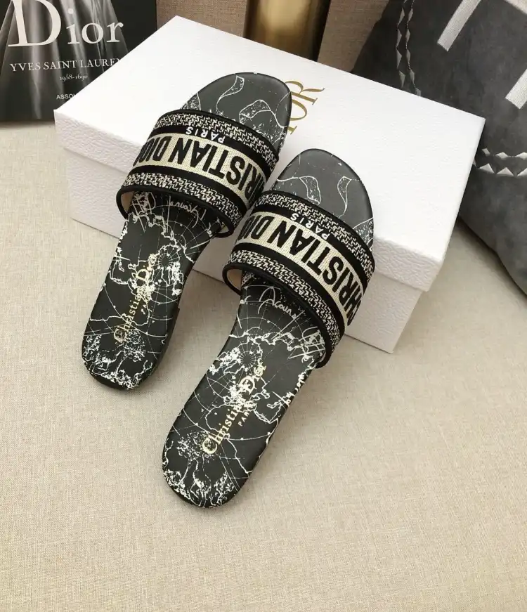 hype Christian Dior Slippers