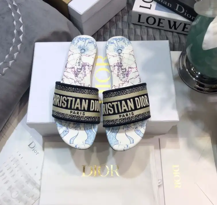 hype Christian Dior Slippers