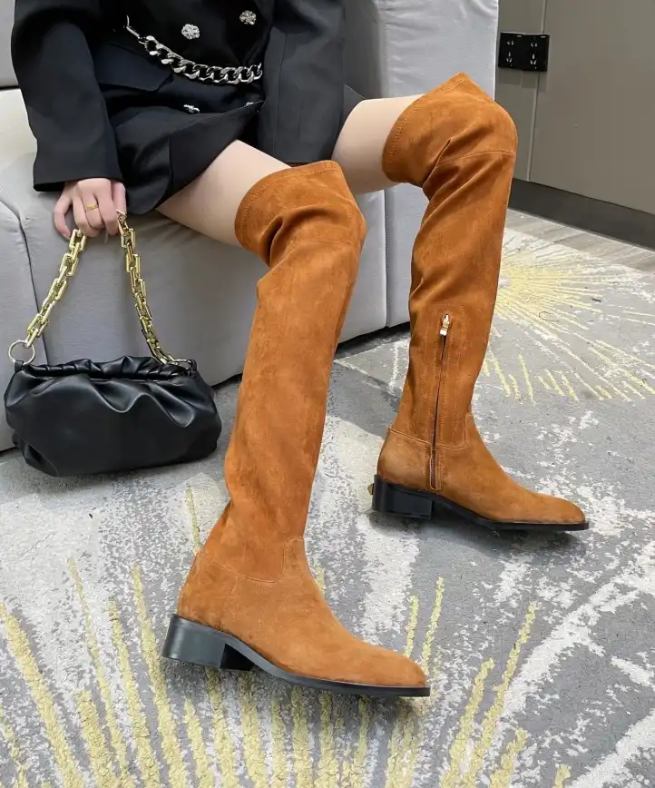 hype Valentino Boots