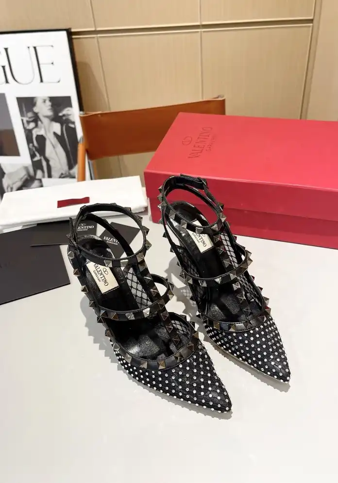 hype Valentino High Heels