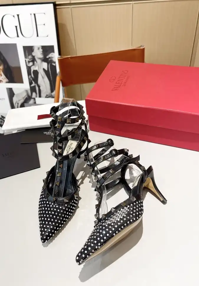 hype Valentino High Heels