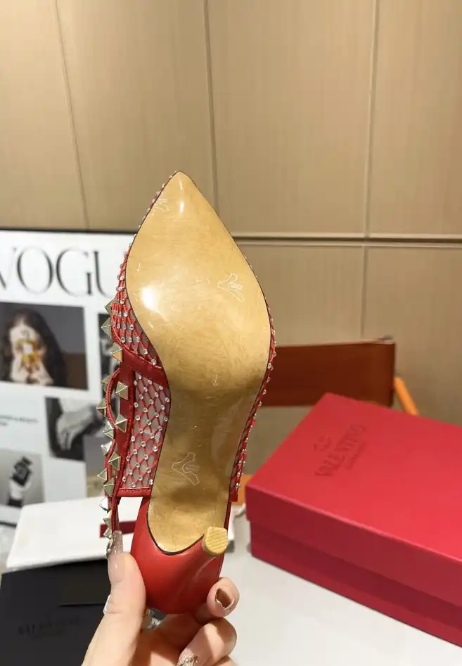 hype Valentino High Heels