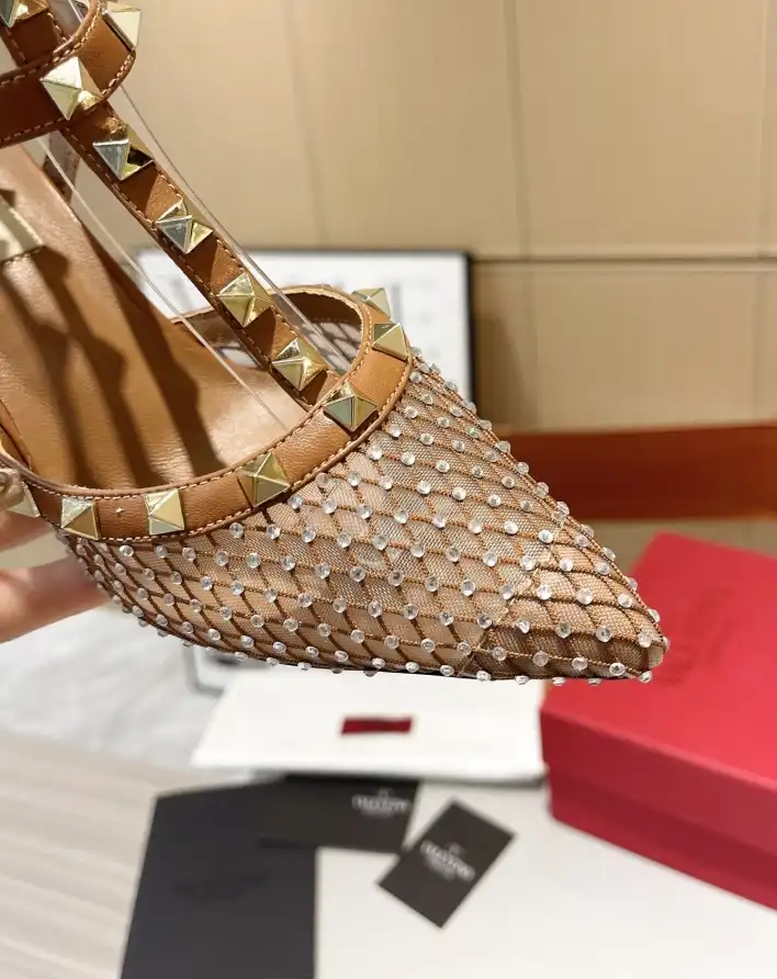 hype Valentino High Heels