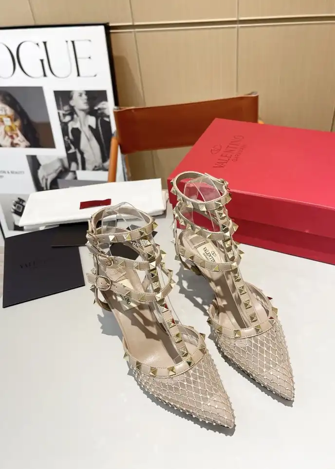 hype Valentino High Heels