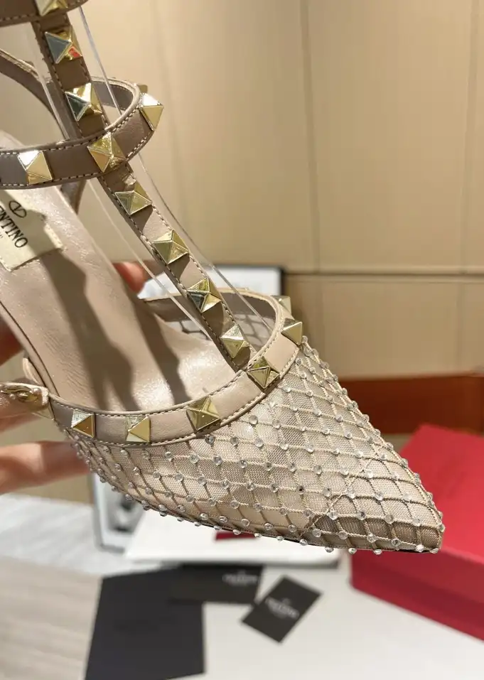 hype Valentino High Heels