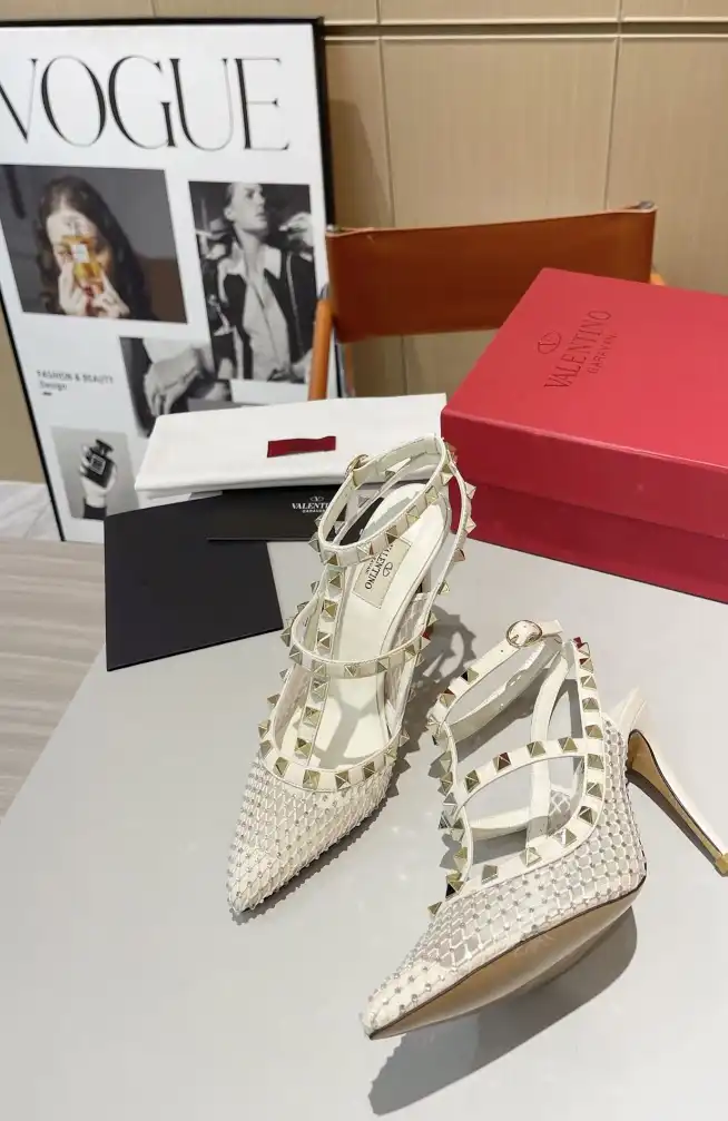 hype Valentino High Heels