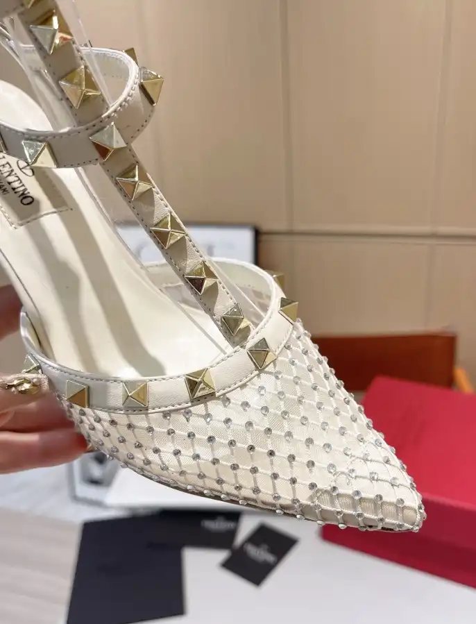 hype Valentino High Heels