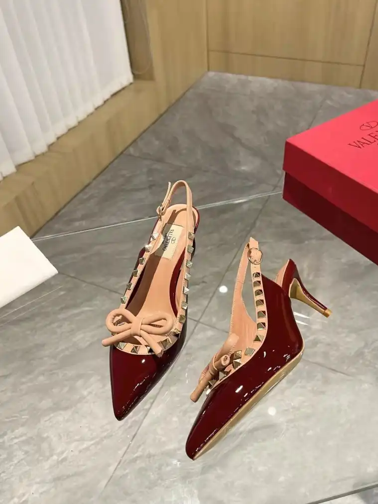 hype Valentino Sandals