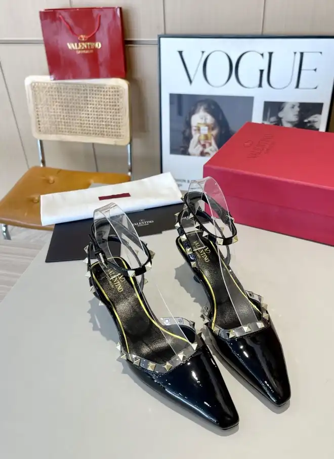 hype Valentino High Heels