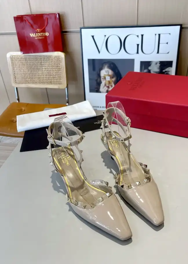 hype Valentino High Heels