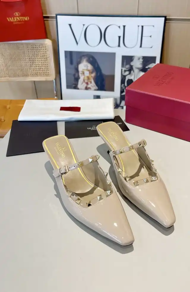 hype Valentino High Heels