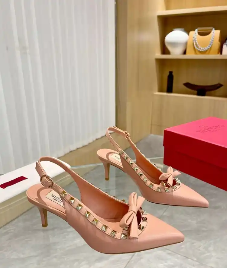 hype Valentino Sandals