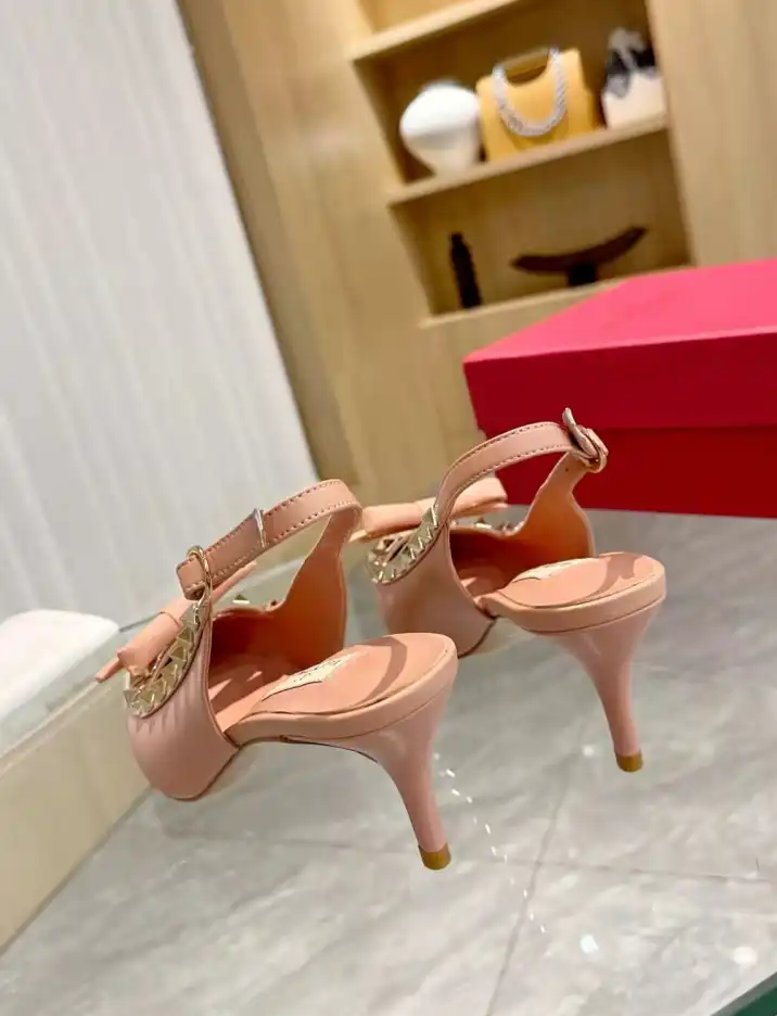 hype Valentino Sandals