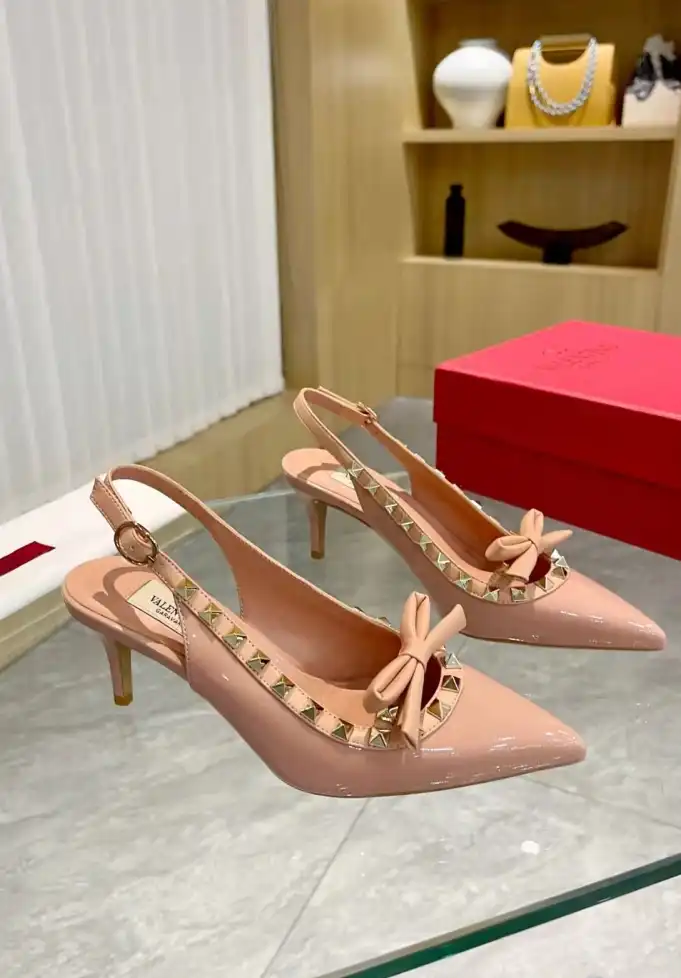 hype Valentino Sandals