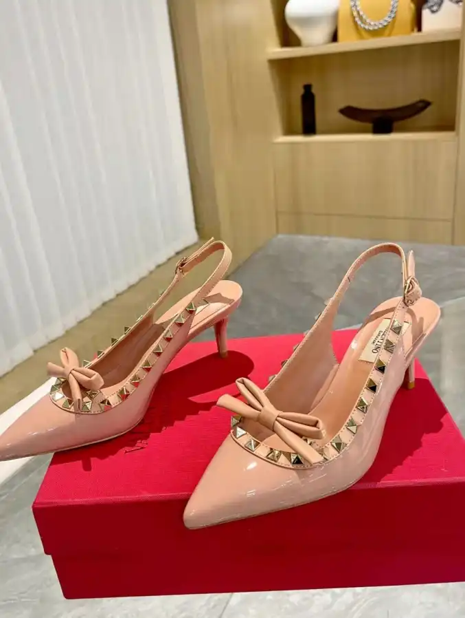 hype Valentino Sandals