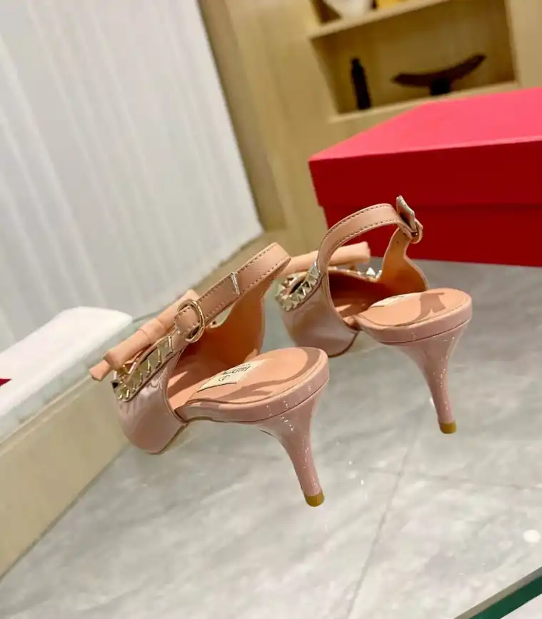 hype Valentino Sandals