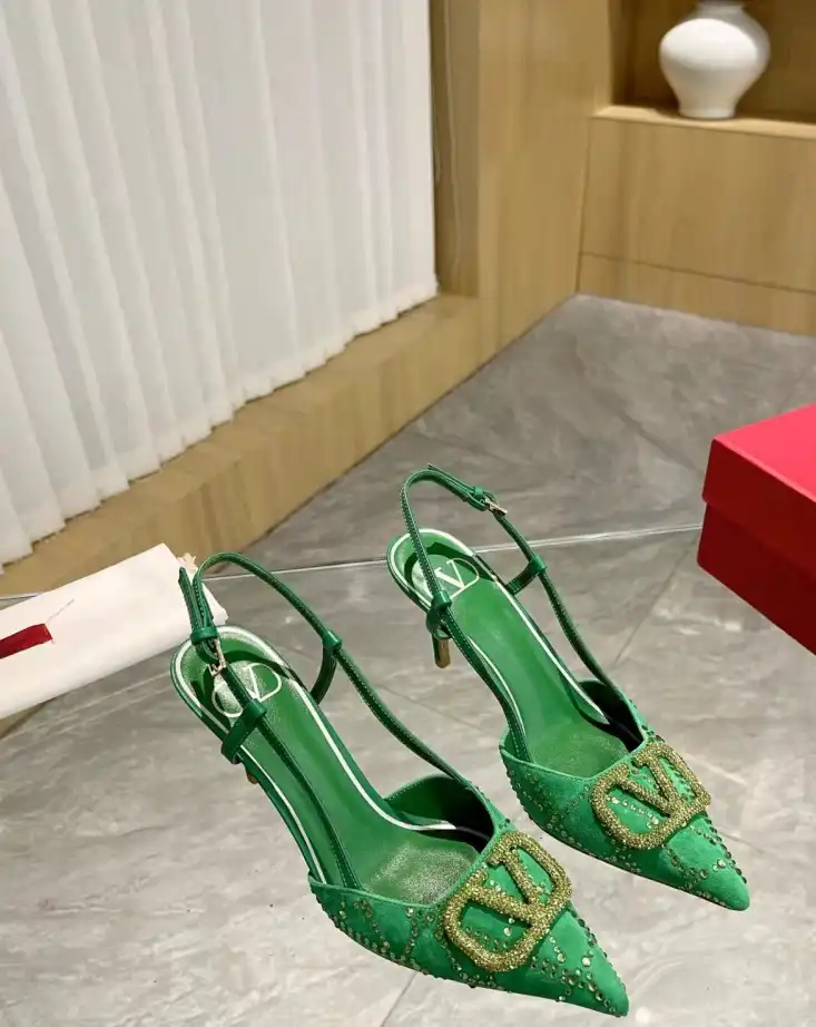 hype Valentino High Heels