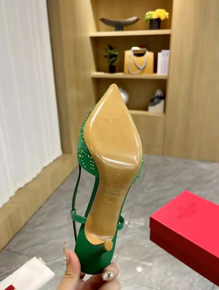 hype Valentino High Heels