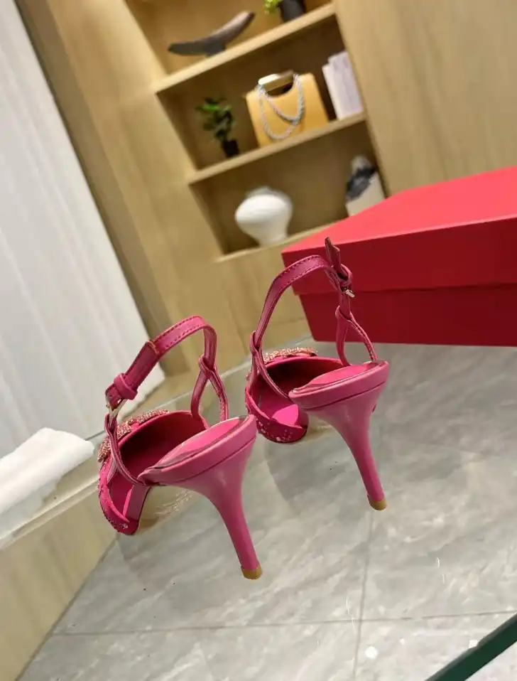 hype Valentino High Heels