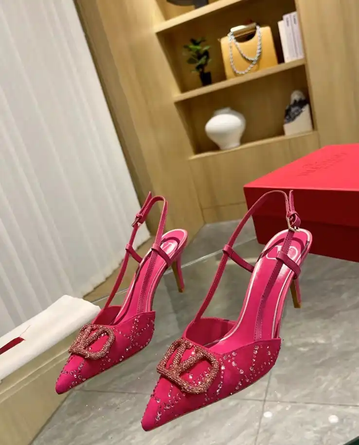 hype Valentino High Heels