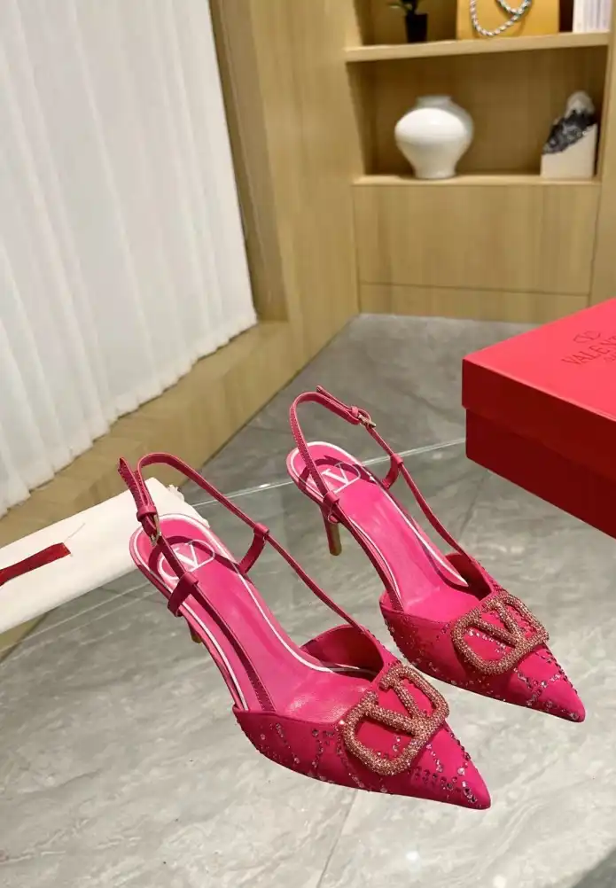 hype Valentino High Heels